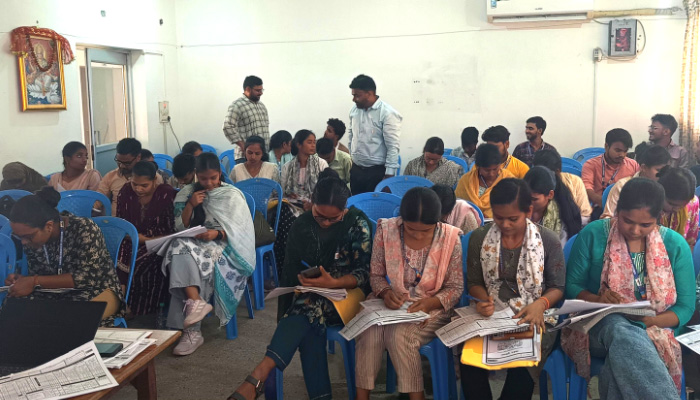 amaltas-student-teachers-pratham-aser-urban-survey